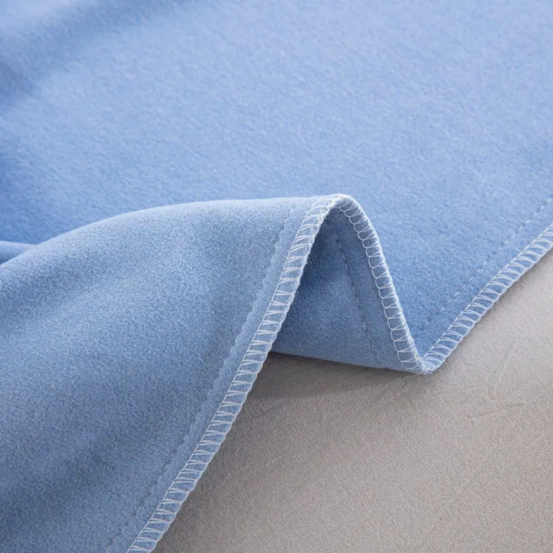 DeRong Warm Fleece Magic Pillowcase