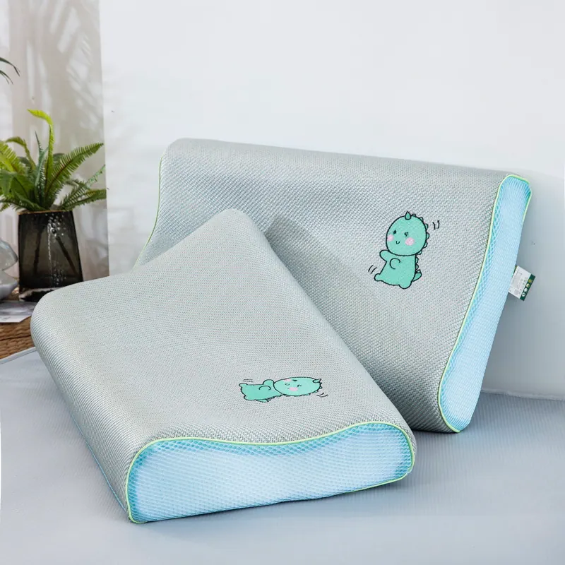 600D Cooling Rattan Latex Pillowcase