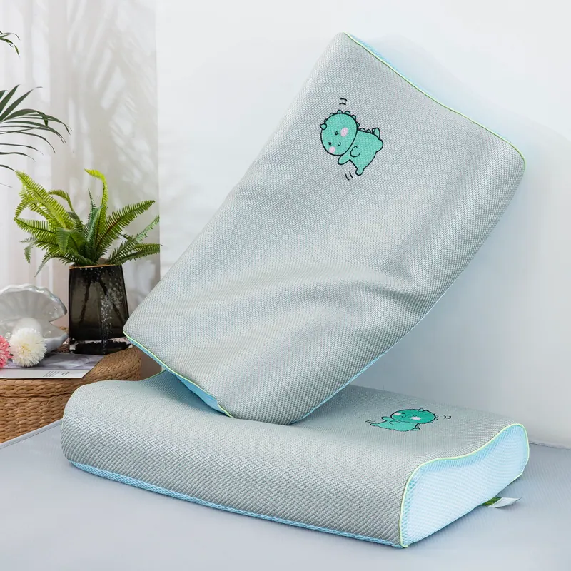 600D Cooling Rattan Latex Pillowcase