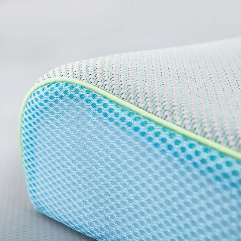 600D Cooling Rattan Latex Pillowcase