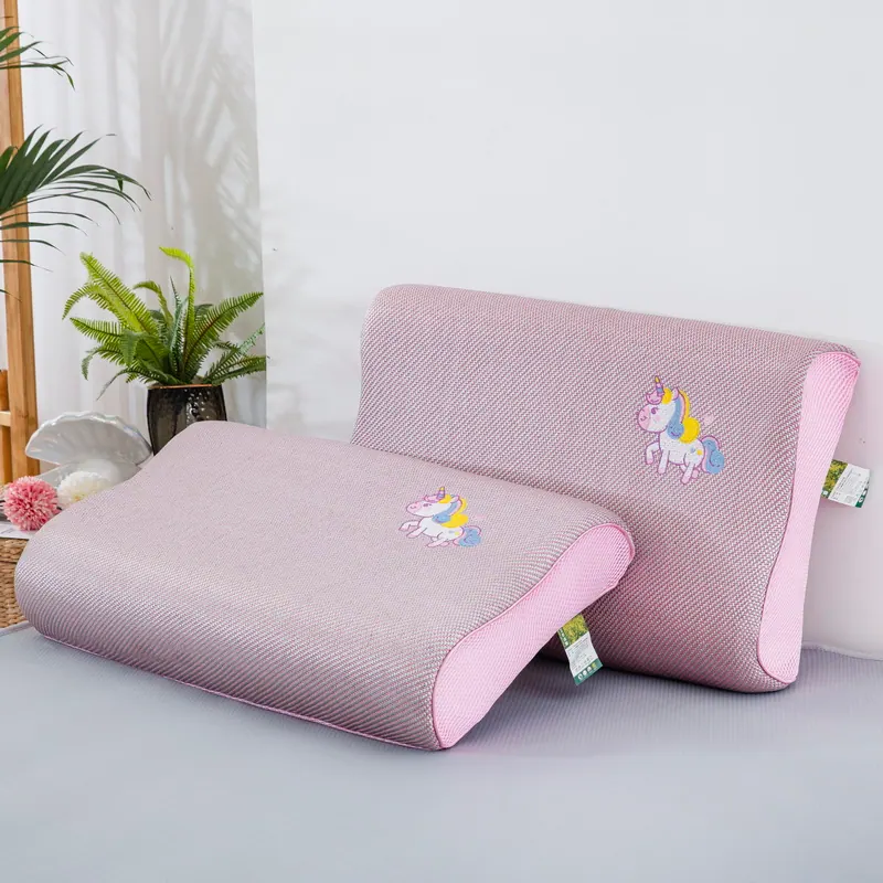 600D Cooling Rattan Latex Pillowcase