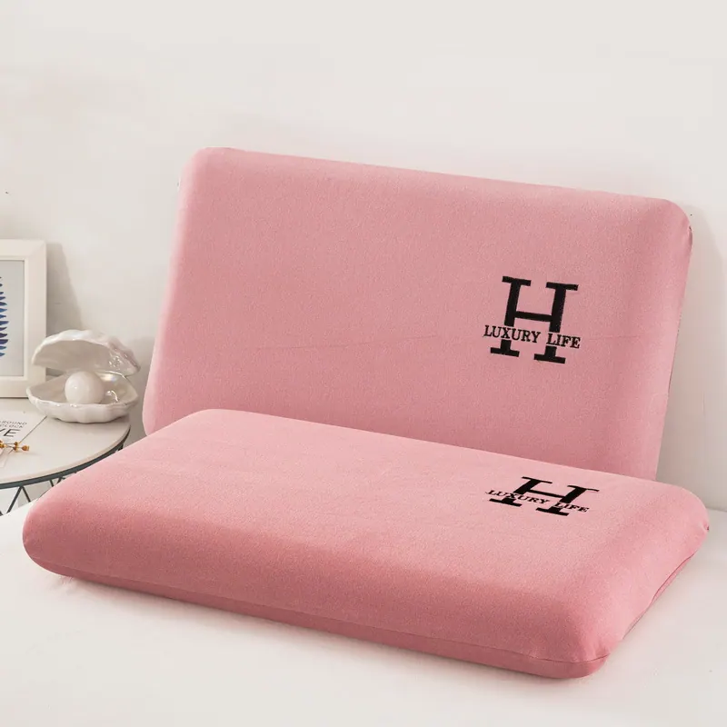 DeRong Warm Fiber Bread-Shaped Pillowcase
