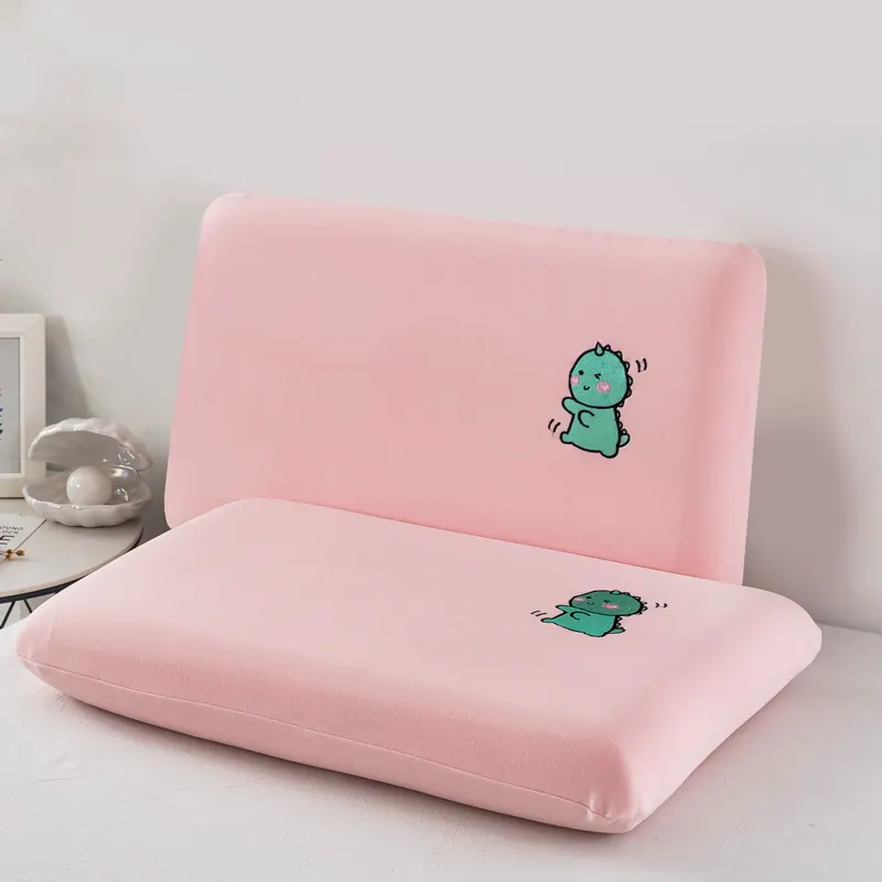 DeRong Warm Fiber Bread-Shaped Pillowcase