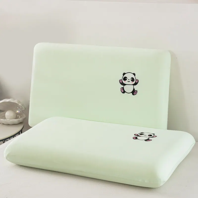 DeRong Warm Fiber Bread-Shaped Pillowcase