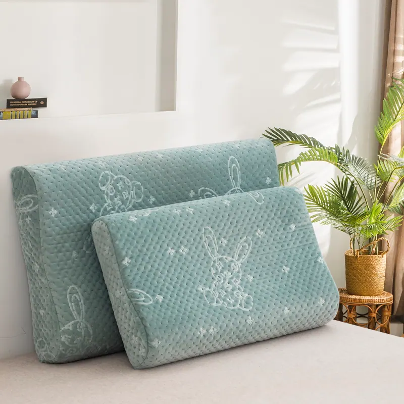 Lucky Rabbit Quilted Autumn/Winter Latex Pillowcase