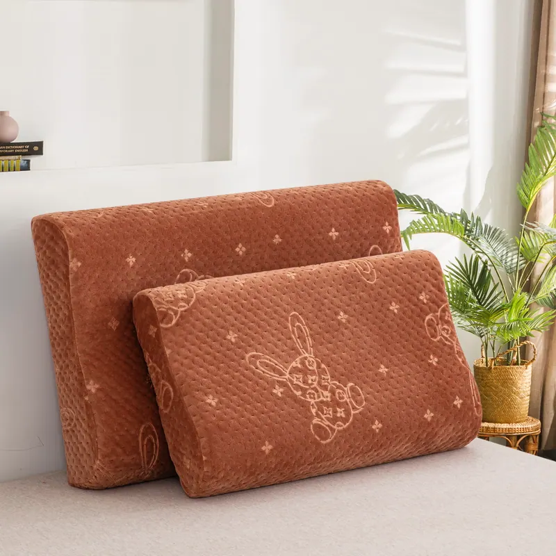 Lucky Rabbit Quilted Autumn/Winter Latex Pillowcase