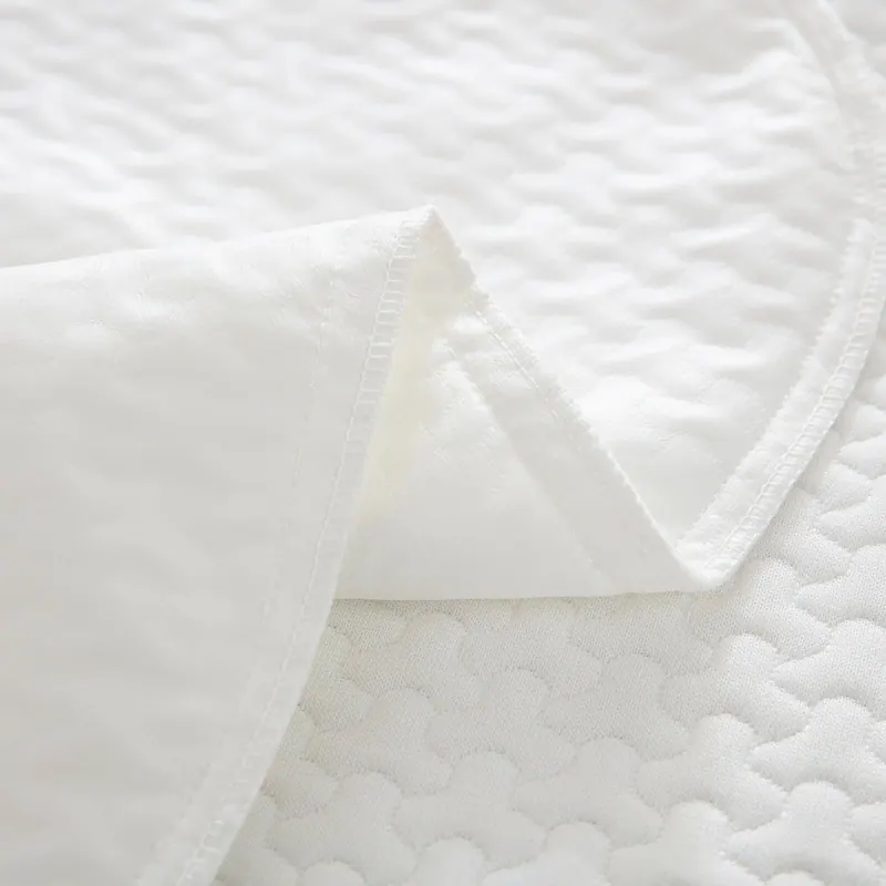 Knitted Air-Layer Waterproof Bread-Shaped Pillowcase