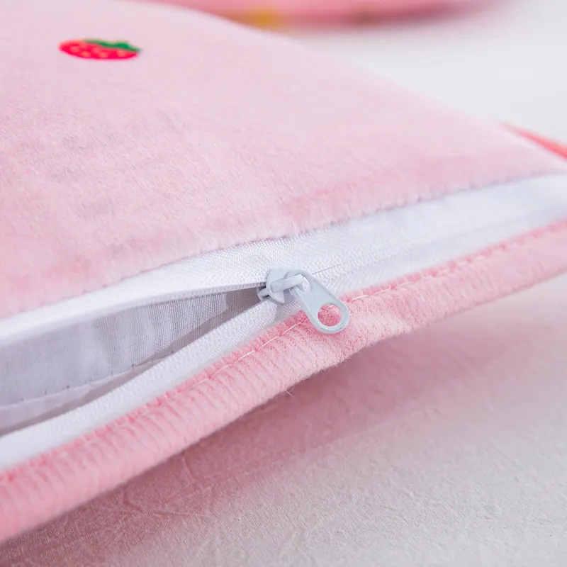 Crystal Velvet Kids Contour Pillowcase